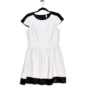 Kensie Dotted Mini Dress w Sequins Size Medium
